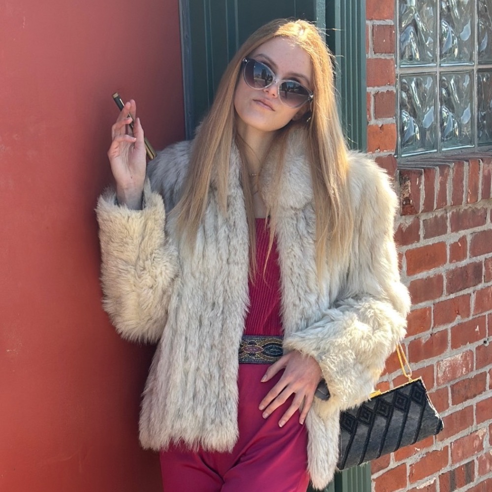 Saga Fox Arctic Fox Fur Jacket Silver Fox Coat Luxe Vintage Glam - Picture 1 of 8